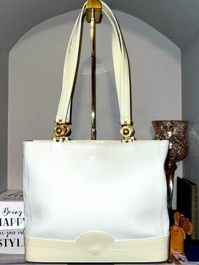 VGUC Versace Cream Sun shoulder bag!